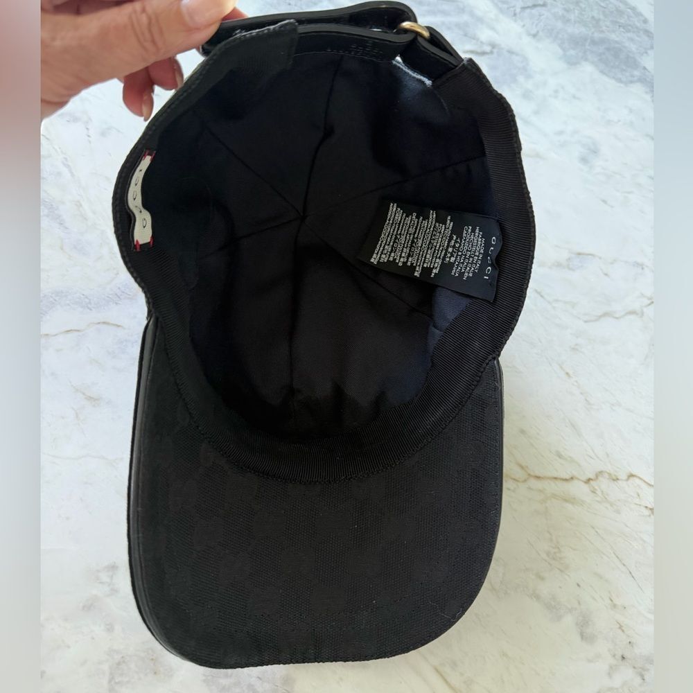 Black Gucci Canvas Baseball Cap - Picture 4 of 8